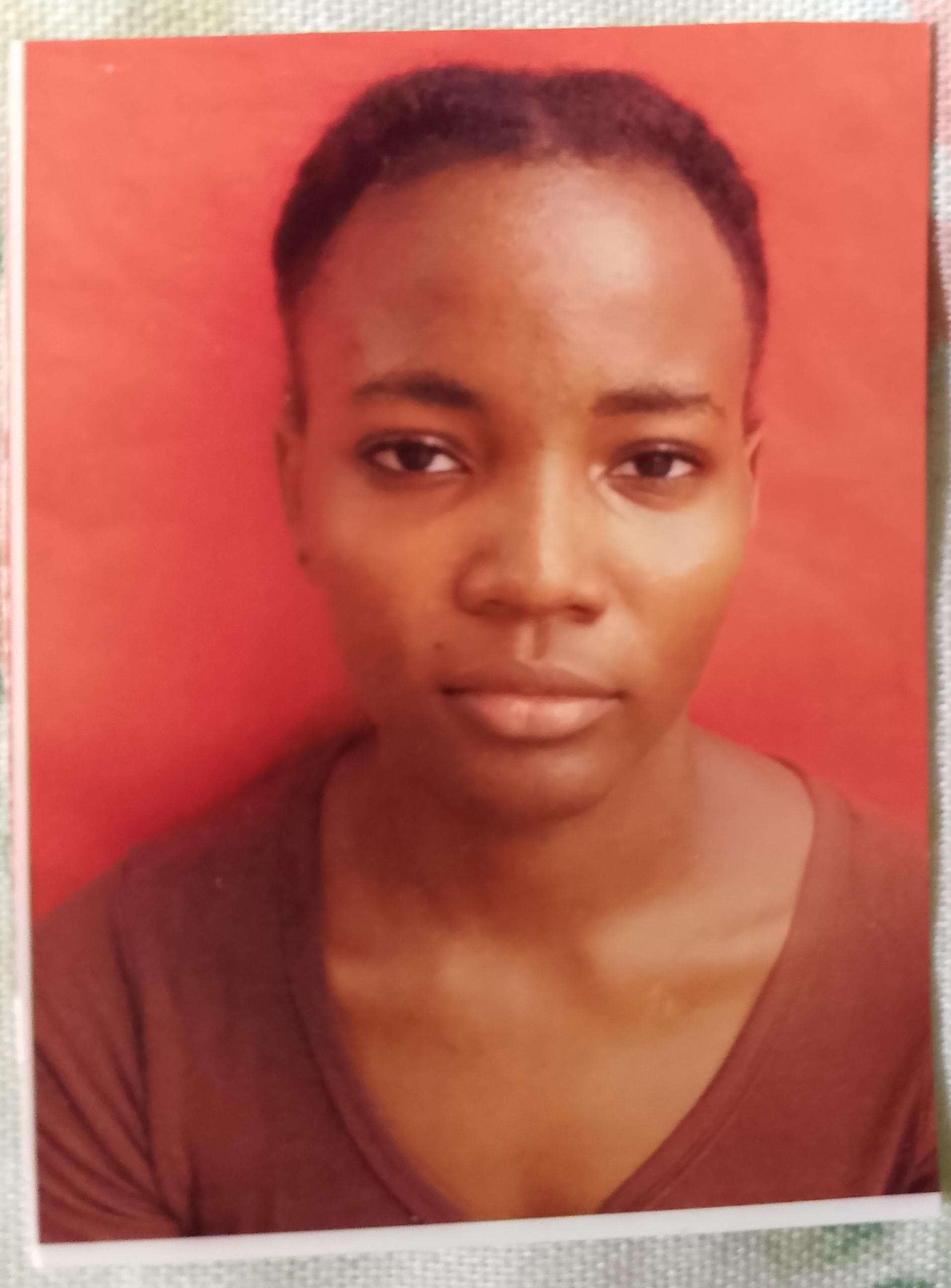 Passport for Ekereokosu Mary Tamaraubrakaemi